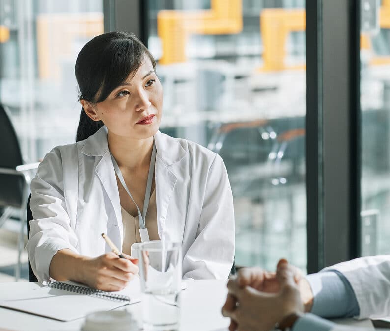 Patent Attorney vs. Trade Secret Strategist: Which Expert Do You Need First?